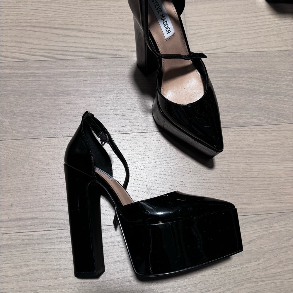 Steve Madden Prompt Platform Pump